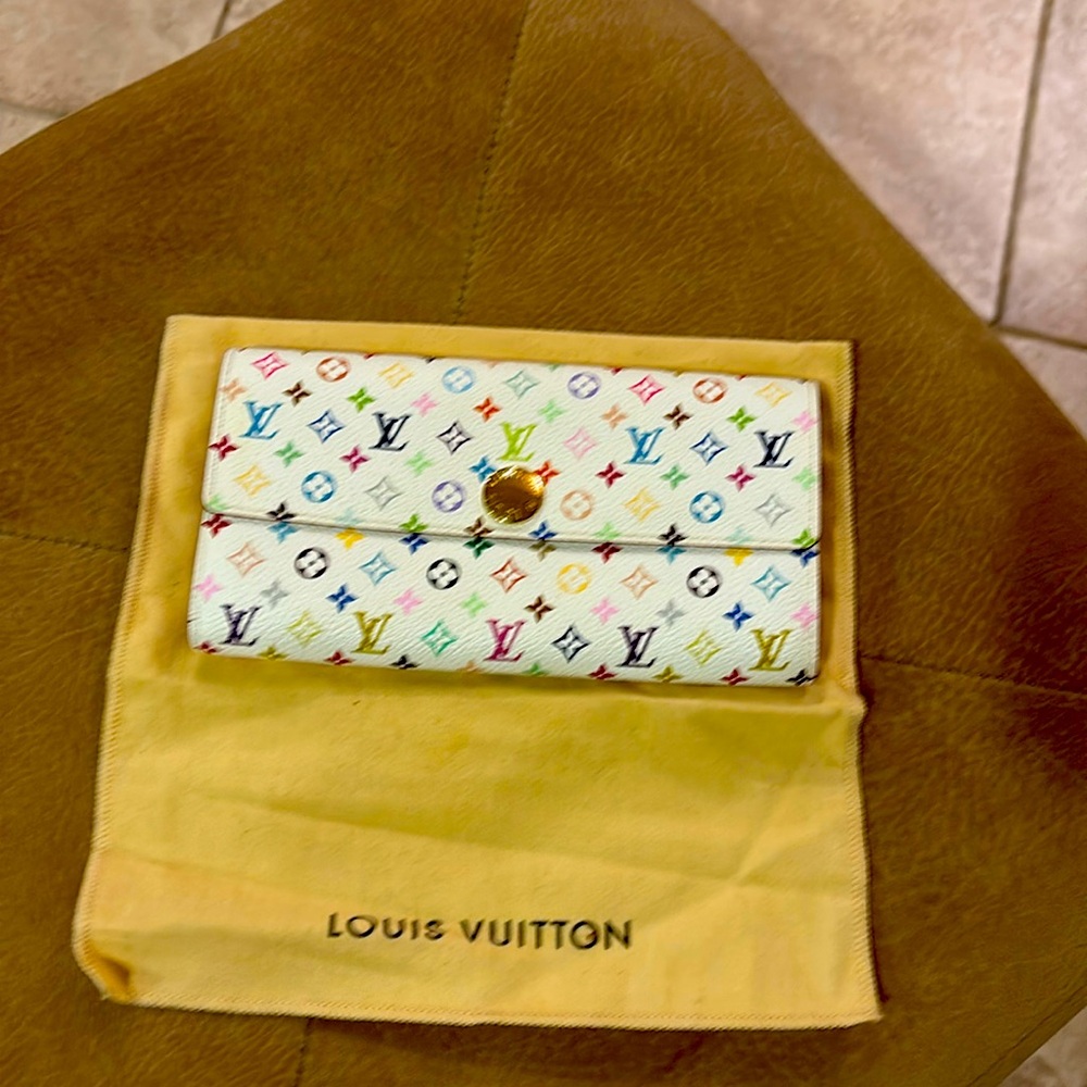 LOUIS VUITTON Portefeuille Sarah Bifold Wallet Monogram Multi WE M93532 84RC952